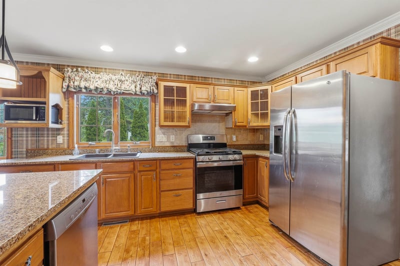 N9630 N Coop Rd, Appleton, WI 54915