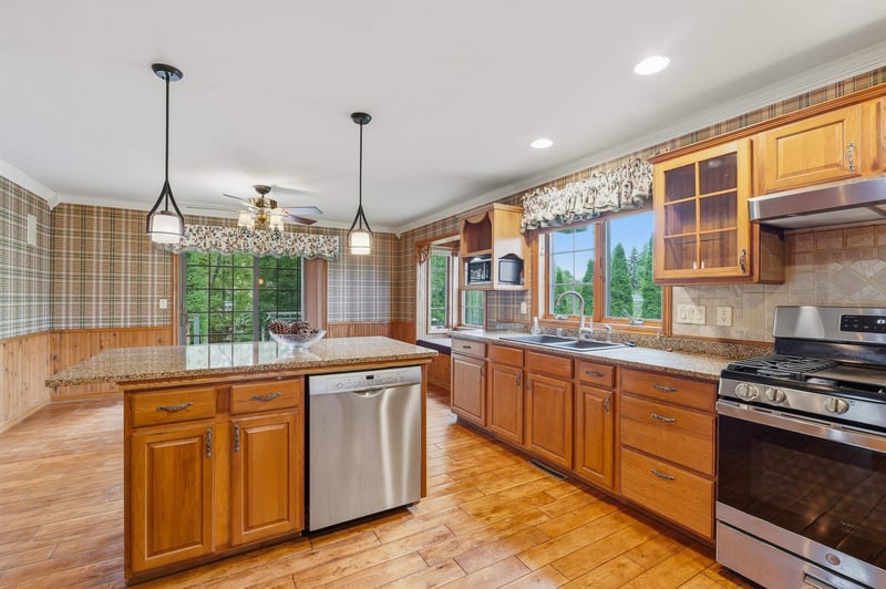 N9630 N Coop Rd, Appleton, WI 54915