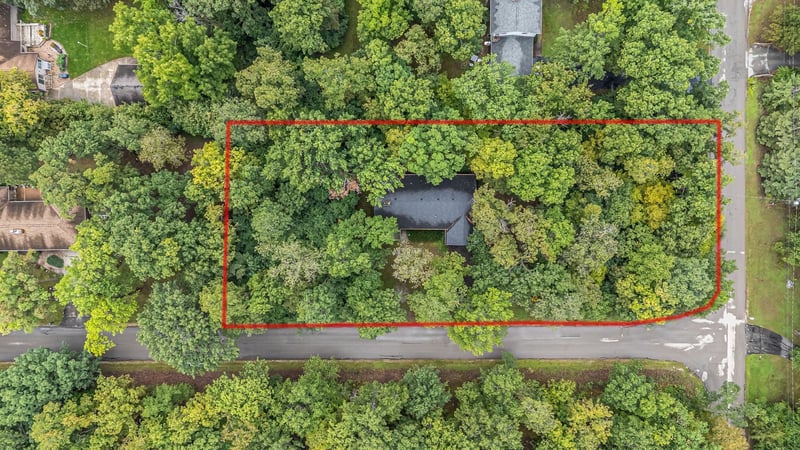 25 Lullabye Rd, Oshkosh, WI 54904