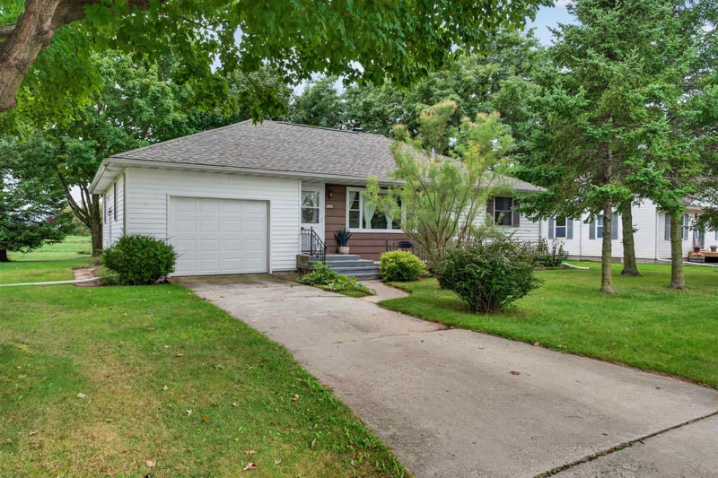 5161 County Road Ii Rd, Larsen, WI 54947-0000