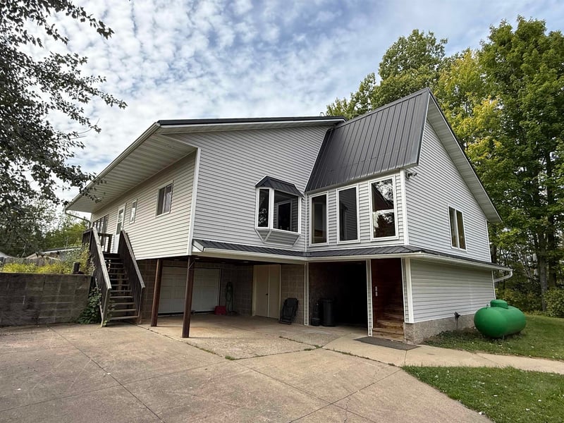 15680 State Hwy 32, Lakewood, WI 54138
