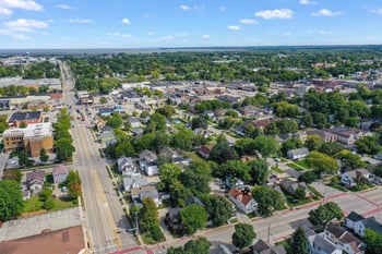 1019 E Walnut St, Green Bay, WI 54301-4405