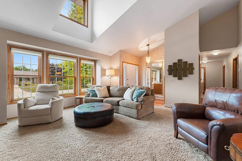 2554 Jody Dr, New Franken, WI 54229