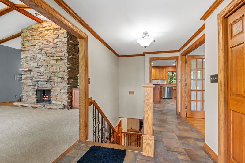 3046 Bay View Dr, Green Bay, WI 54311