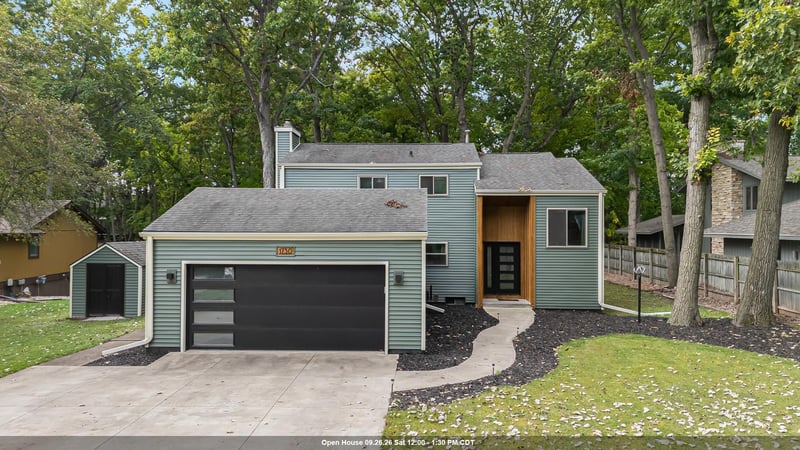 1730 N Briarcliff Dr, Appleton, WI 54915