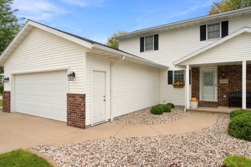 N9673 Hopfensperger Rd, Appleton, WI 54915