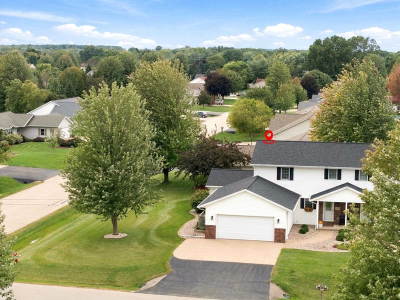 N9673 Hopfensperger Rd, Appleton, WI 54915