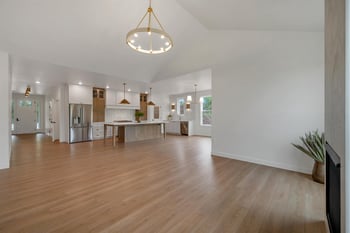 313 Deer Shed Trl, Green Bay, WI 54311