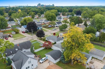 994 Roscoe St, Green Bay, WI 54304-3469
