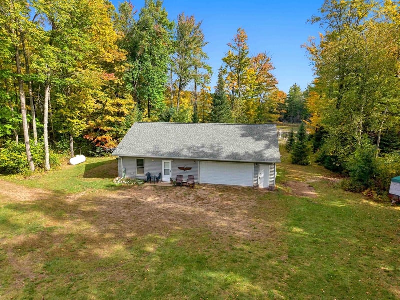 3050 Horseshoe Lake Rd, Crandon, WI 54520
