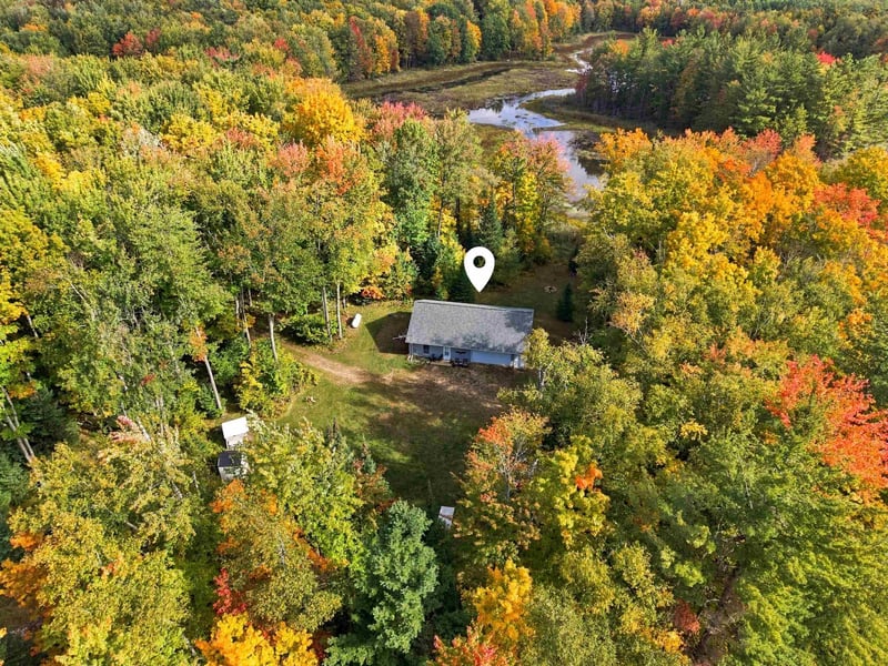 3050 Horseshoe Lake Rd, Crandon, WI 54520