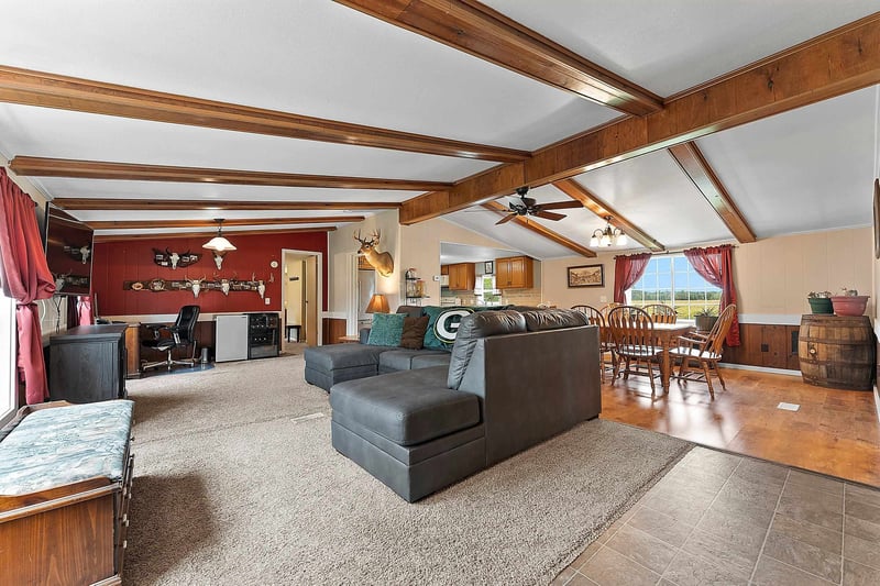 E1035 Bader Rd, Luxemburg, WI 54217-8657