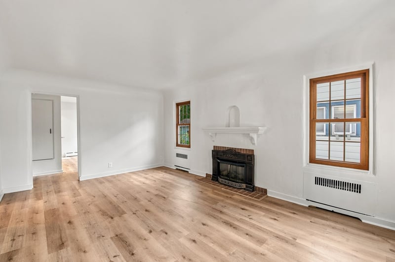 940 Christiana St, Green Bay, WI 54303