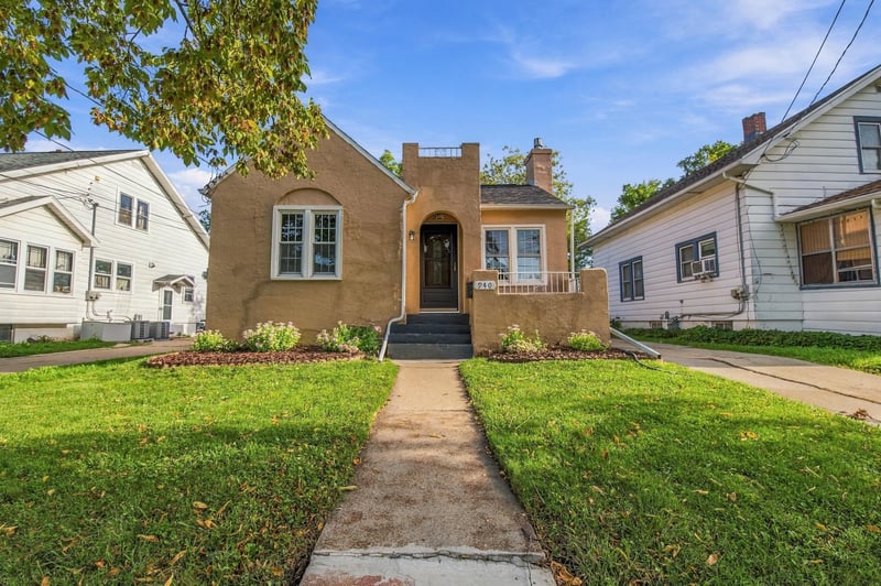 940 Christiana St, Green Bay, WI 54303