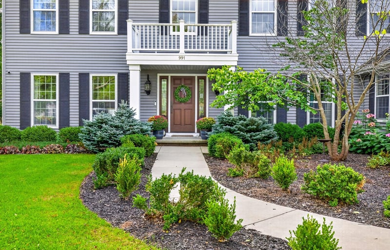 991 Derby Ln, Neenah, WI 54956
