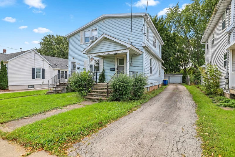 1350 Chicago St, Green Bay, WI 54301-3838