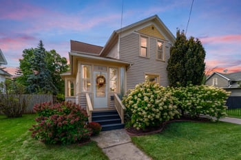 315 Van St, Neenah, WI 54956-2465