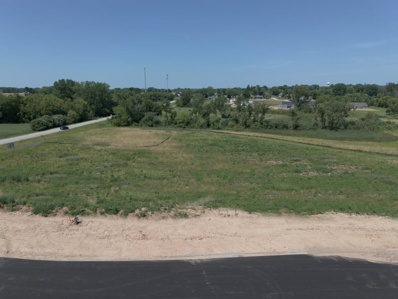 Ridgeway Dr, Greenville, WI 54942