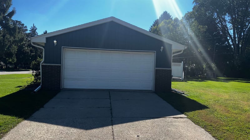 1600 Patton St, Green Bay, WI 54301-2457