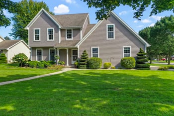 446 Cornelius Dr, Green Bay, WI 54311-8491