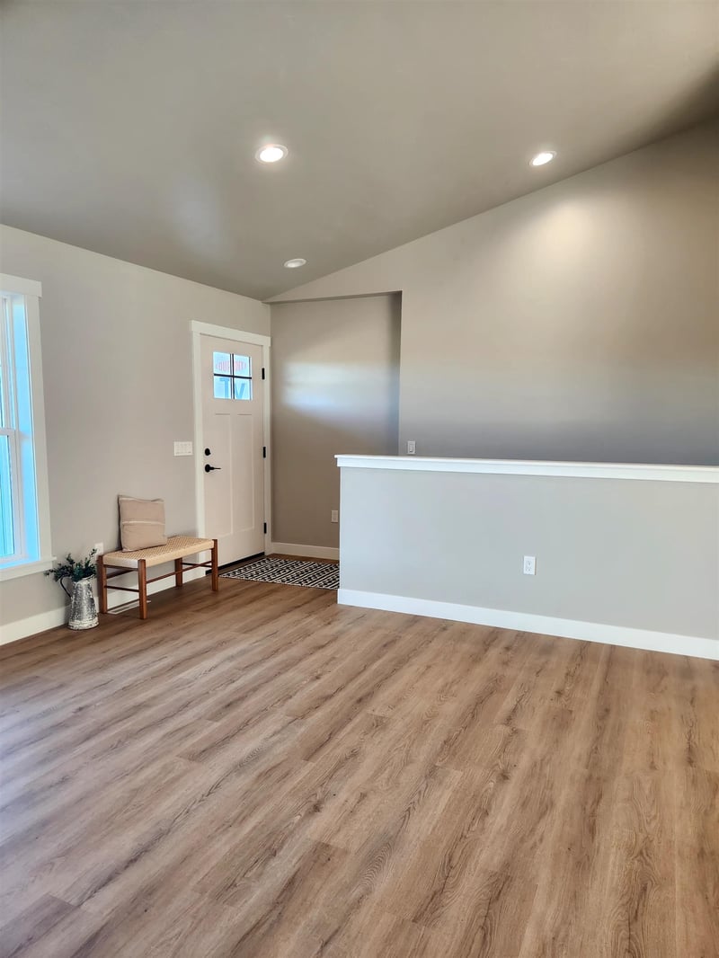401 Tristan Dr, Shawano, WI 54166-2002