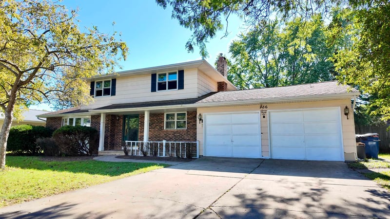 736 Green Valley Ave, Allouez, WI 54301