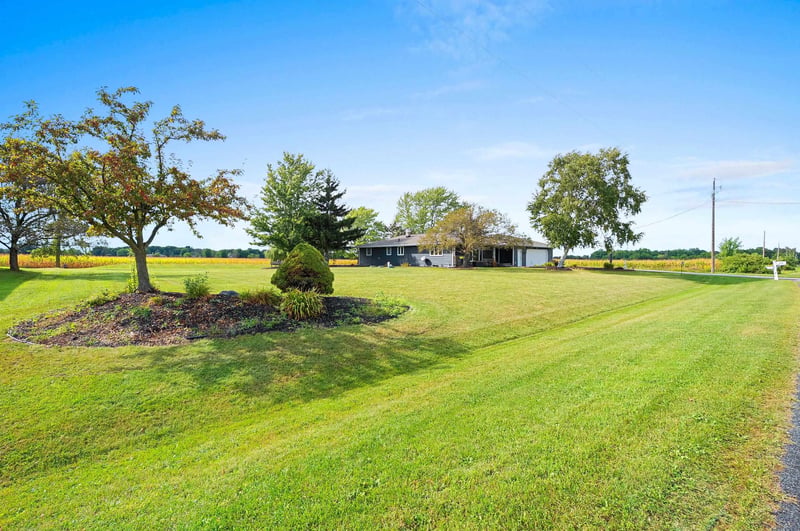N1145 Clune Rd, Kaukauna, WI 54130
