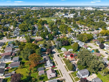 1627 Smith St, Green Bay, WI 54302