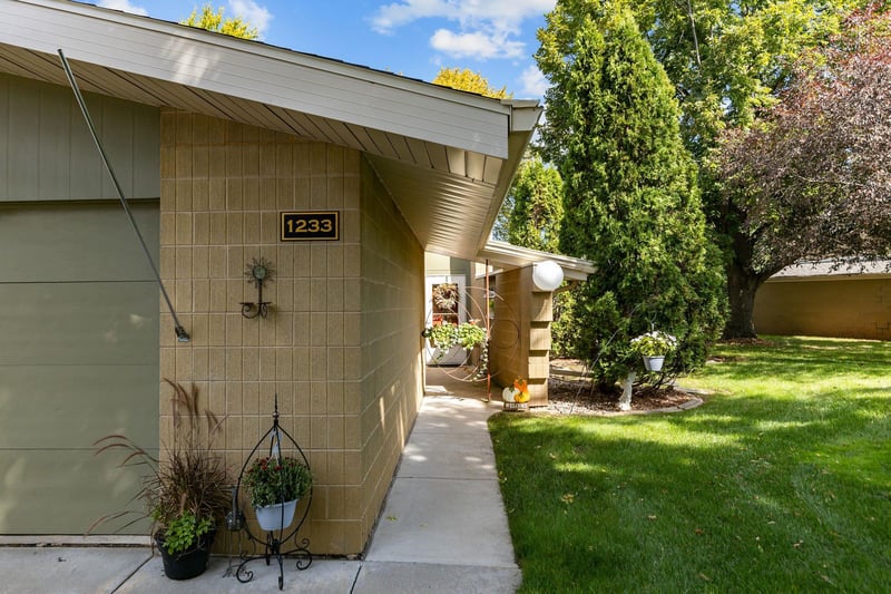 1233 W Nicolet Cercle, Appleton, WI 54914