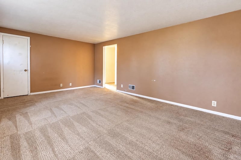 1490 Hastings St, Green Bay, WI 54301