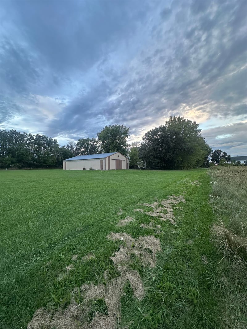 7281 County Rd B, Winneconne, WI 54986
