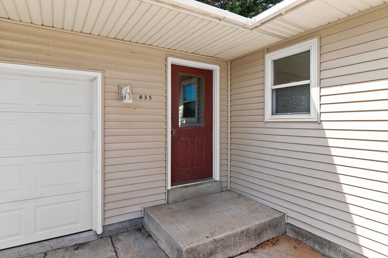 835 S Prospect St, Shawano, WI 54166-0000