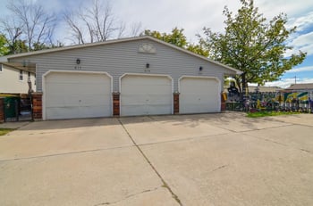 617 Victoria Ct, Green Bay, WI 54311