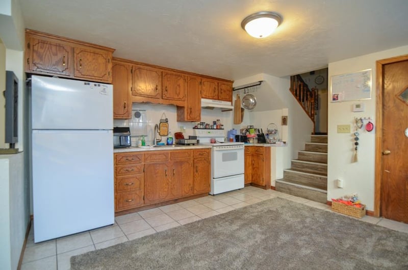613 Victoria Ct, Green Bay, WI 54311