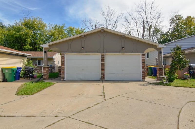 613 Victoria Ct, Green Bay, WI 54311