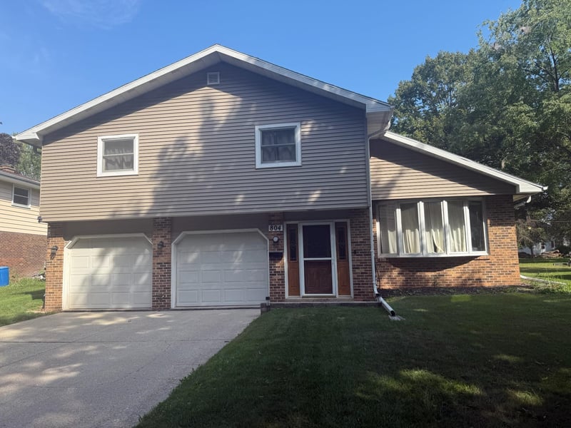 804 Brill Rd, Kaukauna, WI 54130