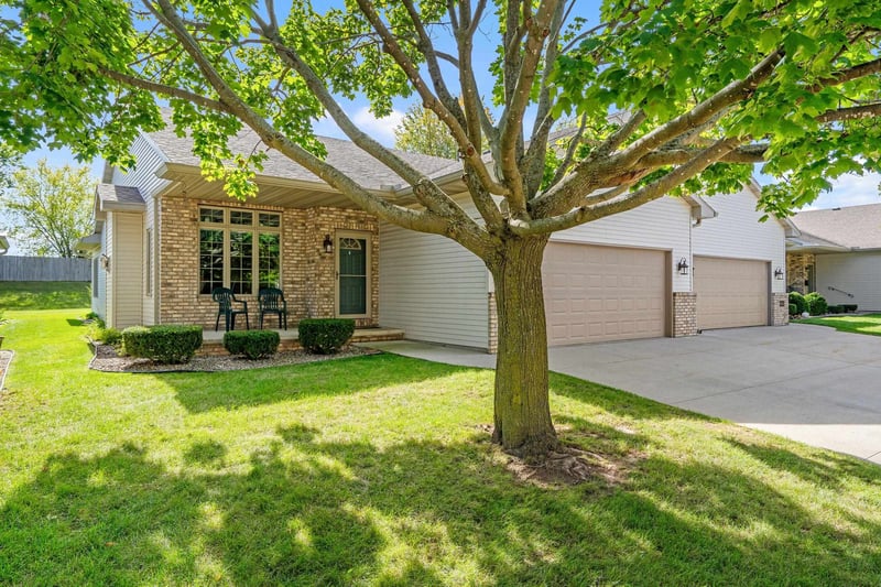 1815 E Sylvan Ave, Appleton, WI 54915