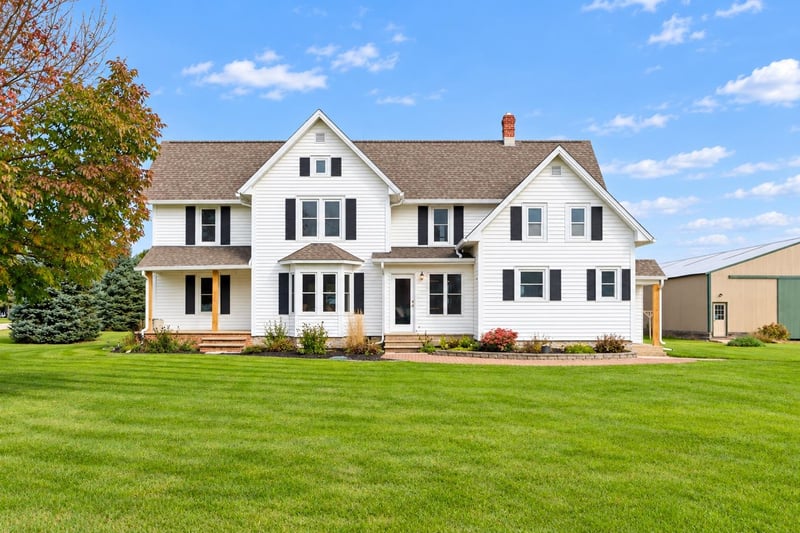 N180 Island Rd, Neenah, WI 54956