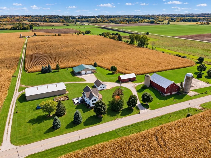 N180 Island Rd, Neenah, WI 54956