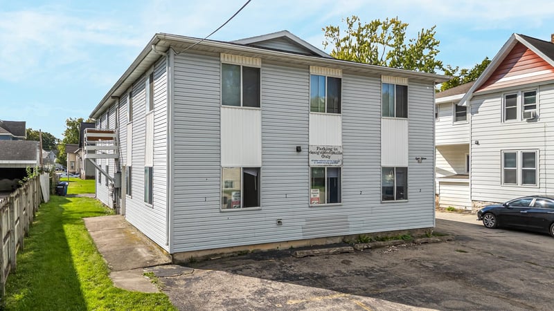 815 Woodland Ave, Oshkosh, WI 54901