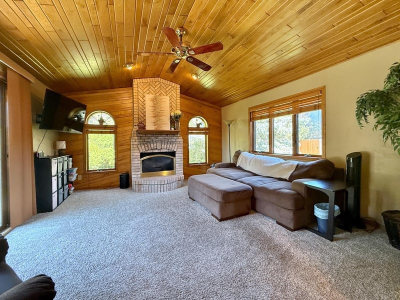 4720 W Sunflower Rd, Grand Chute, WI 54914