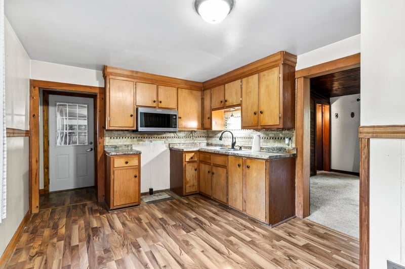 3472 Northwood Rd, Suamico, WI 54313