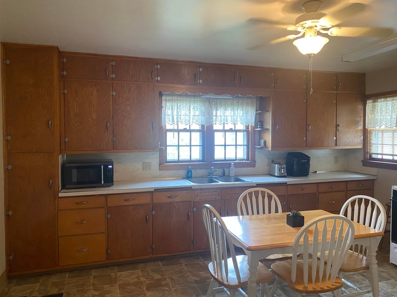 101 W Cedar St, Gillett, WI 54124