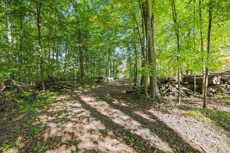 Pearl St, Oneida, WI 54155-0000