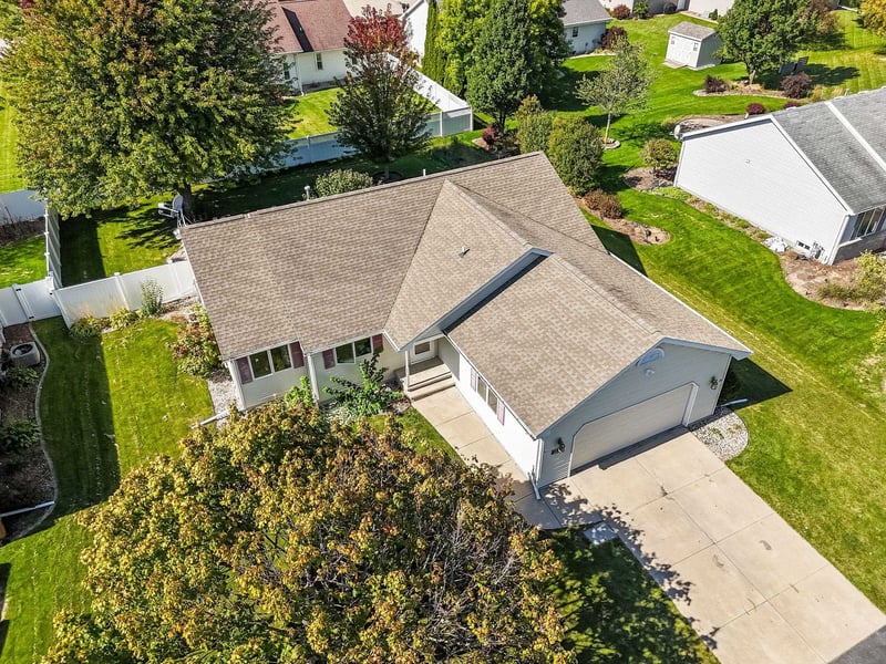 1218 Chelsea Ct, Menasha, WI 54952-8915