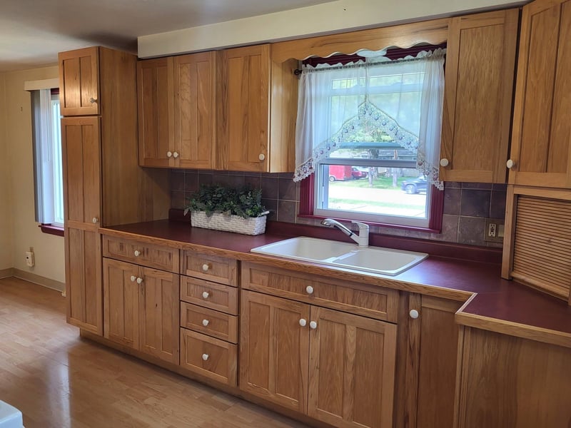 1703 Plank Rd, Menasha, WI 54952