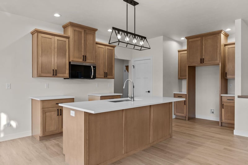 W5765 Roundstone Pl, Menasha, WI 54952