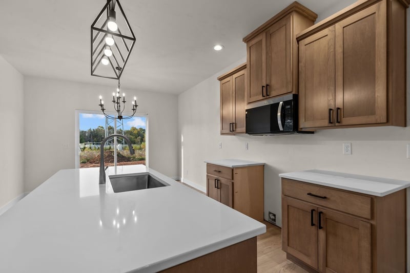 W5765 Roundstone Pl, Menasha, WI 54952
