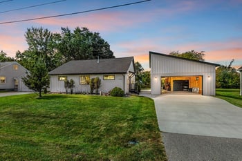 1732 Island Ct, Green Bay, WI 54303