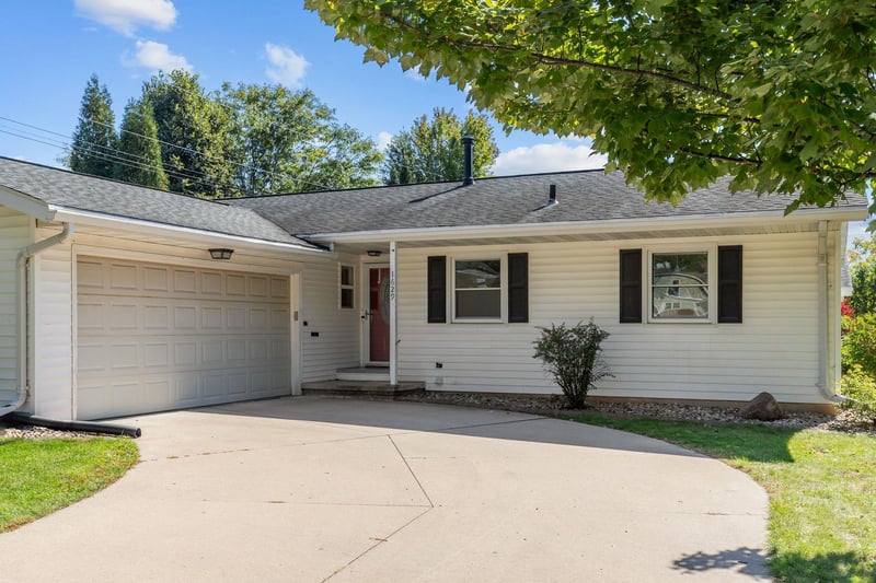 1629 W Grant St, Appleton, WI 54914-2590